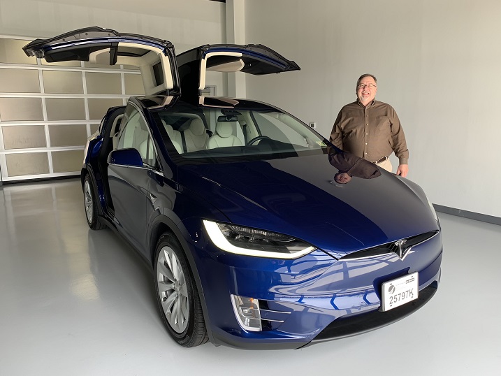 Tesla1.jpg