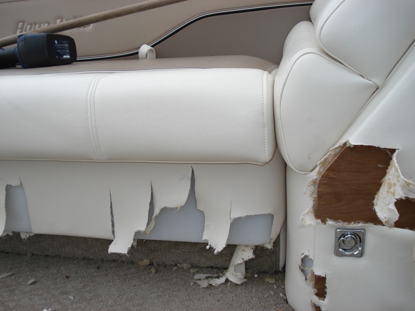 Boat Damage 006.jpg