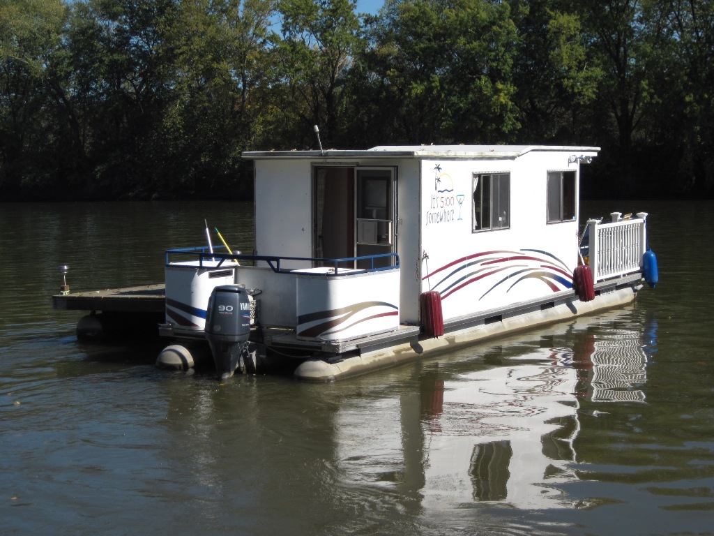 Houseboat with dock.jpg
