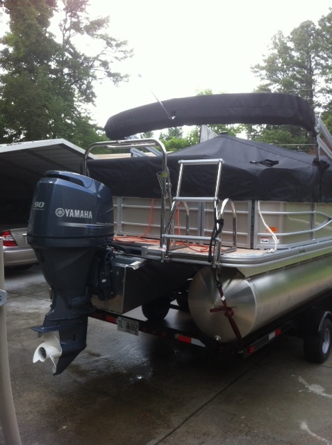 motor 90 hp  31 gal tank.jpg