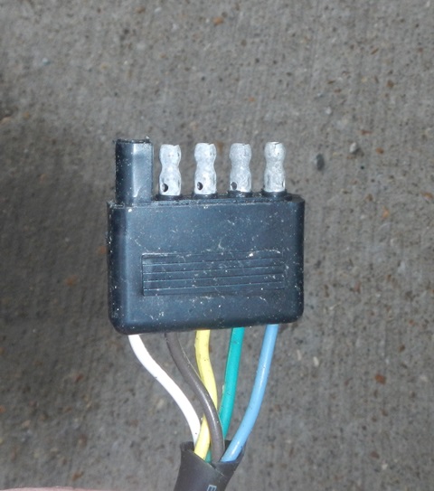 5 wire connector.jpg
