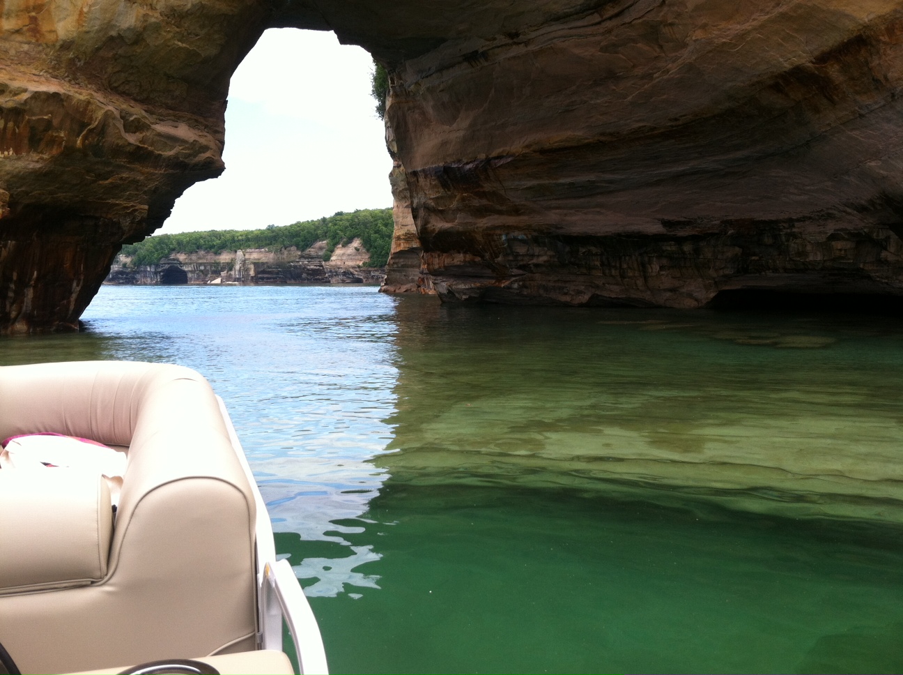 Lake Superior Pictured Rocks.JPG