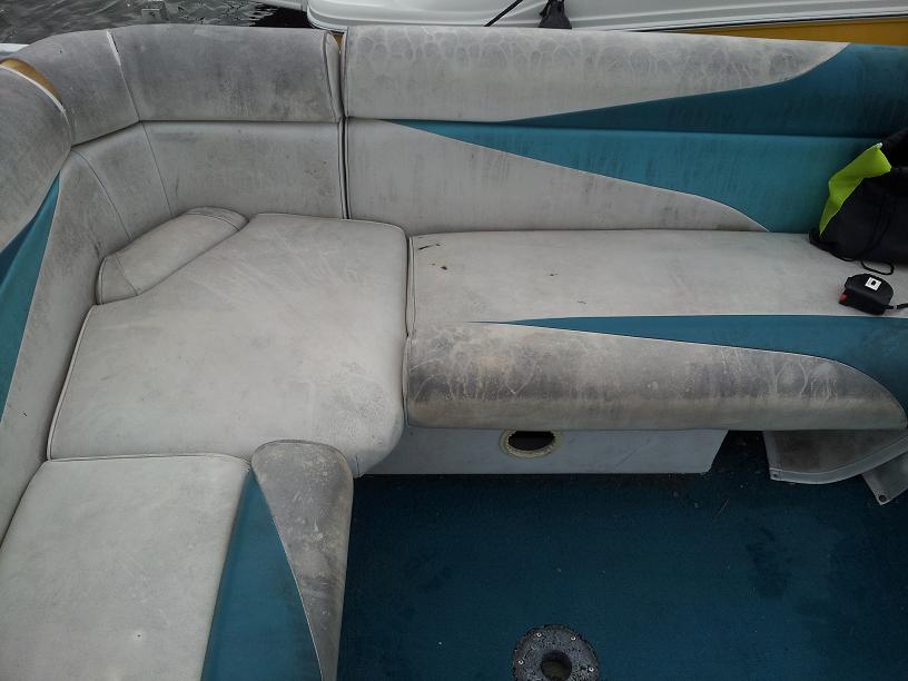 boat coushions.JPG