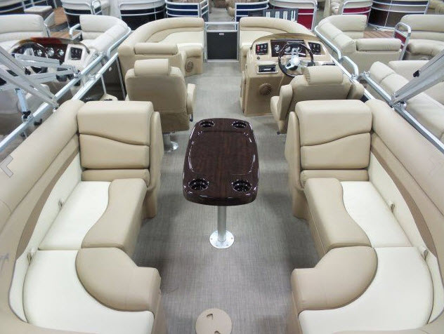 Bennington 22 SSRX.jpg