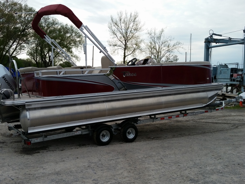 2016-05-16 17.21.57 starboard side on trailer (800x600).jpg