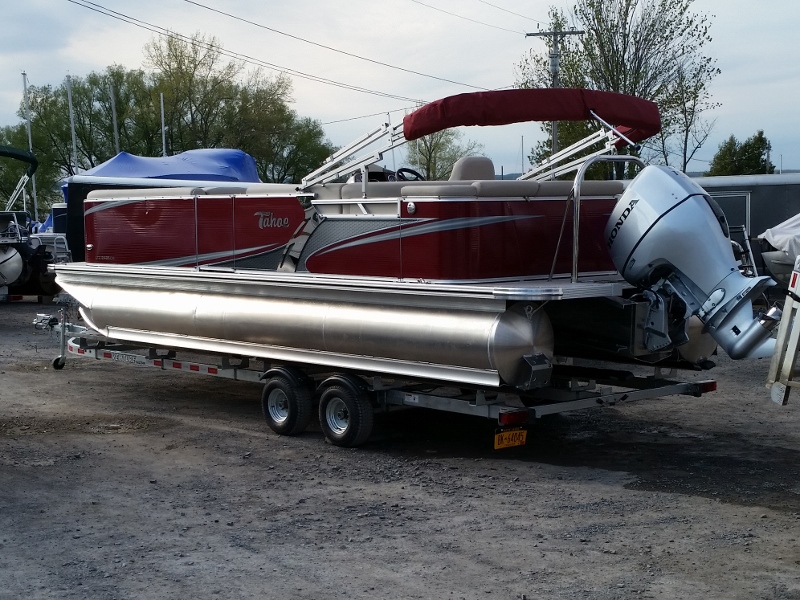 2016-05-16 17.52.52 on trailer port side (800x600).jpg