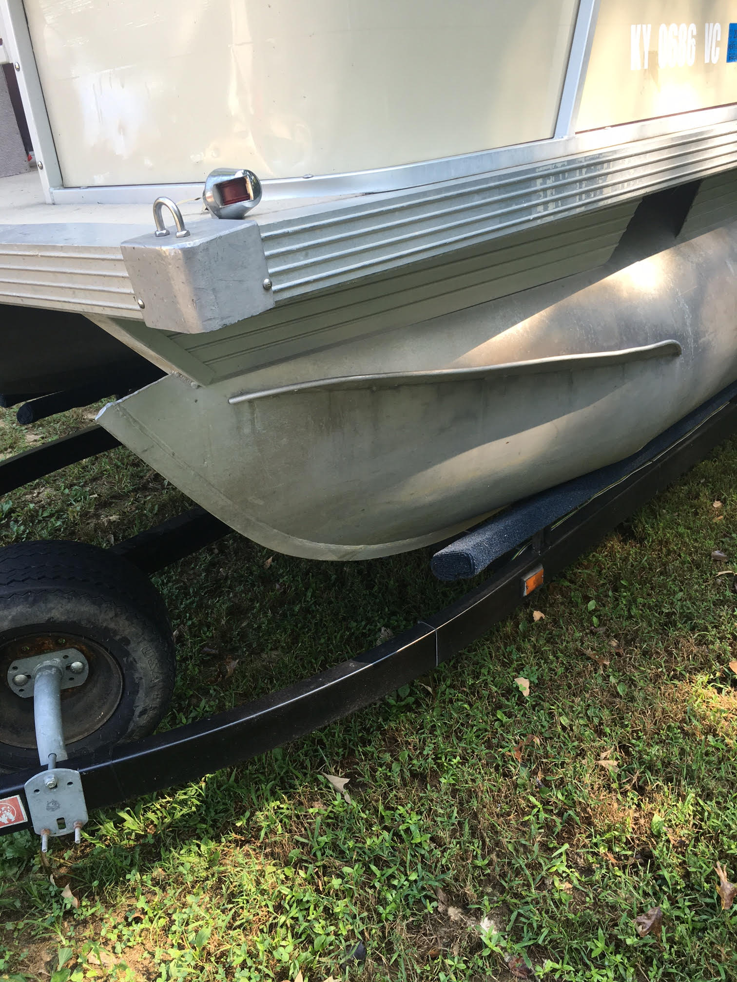 pontoon nose cone 1.jpg