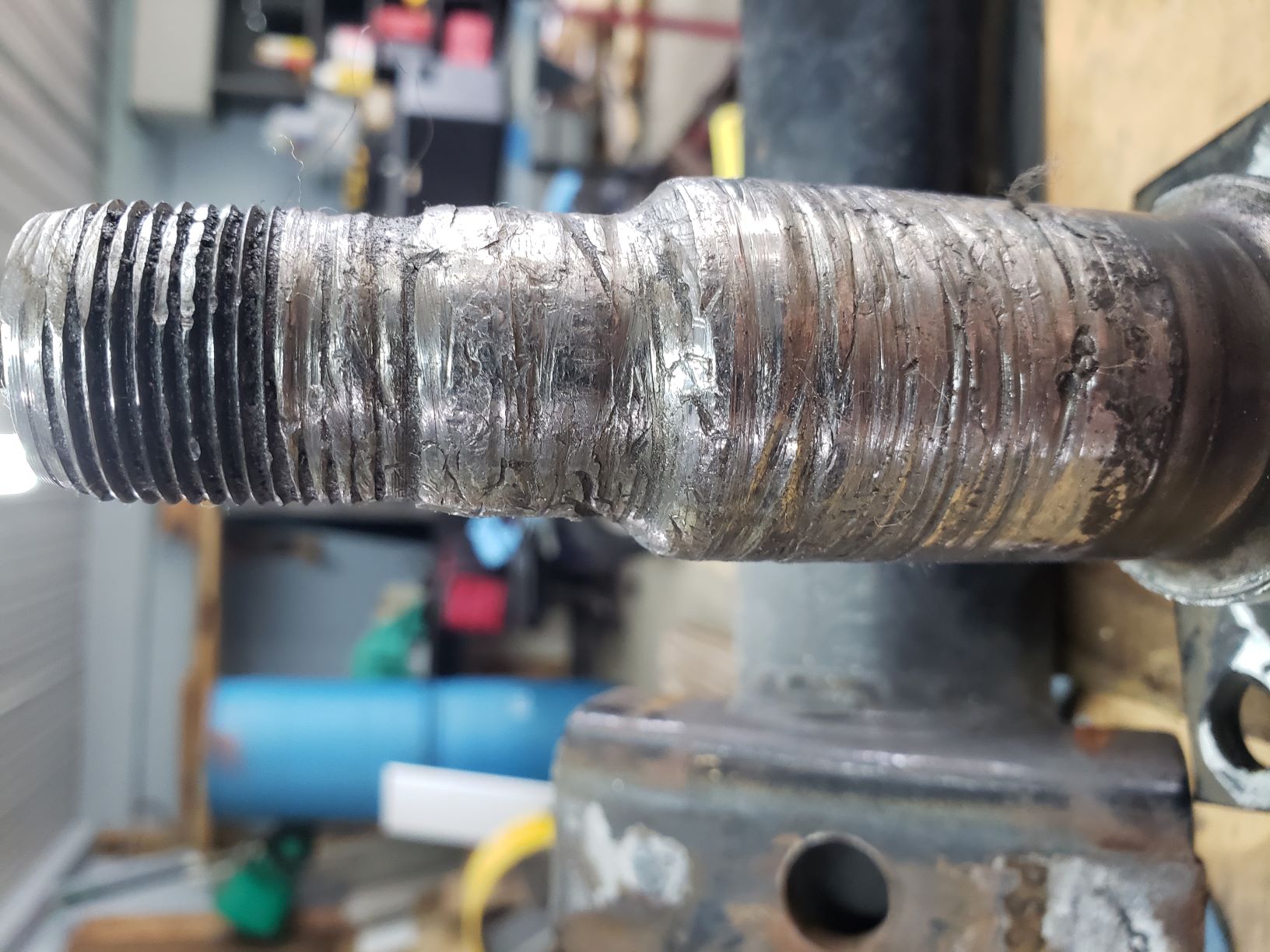 spindle damage.jpg