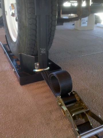 toon wheel tie downs 2.jpg