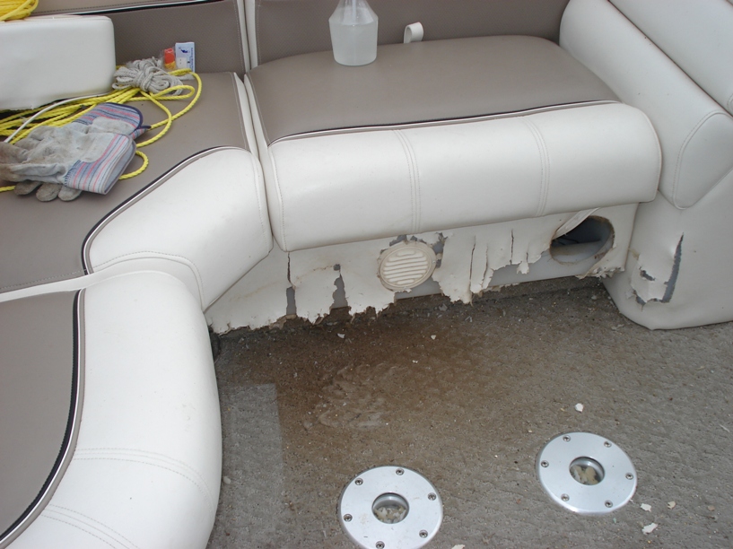 Boat Damage 001.jpg